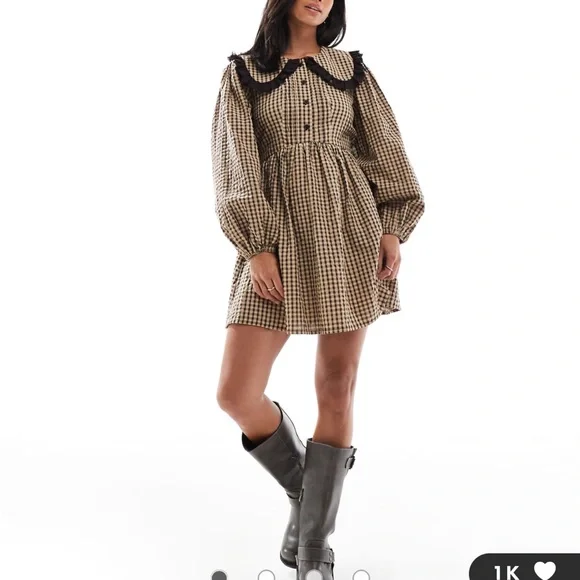 Miss Selfridge Checkered Dress with Black Collar - Picture 1 of 1